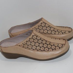 Easy Spirit Sedusk Leather Upper 504 Women Size 6.5 w
